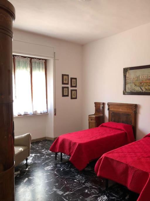 Casa Indipendente Zona Centrale Ла-Маддалена Экстерьер фото